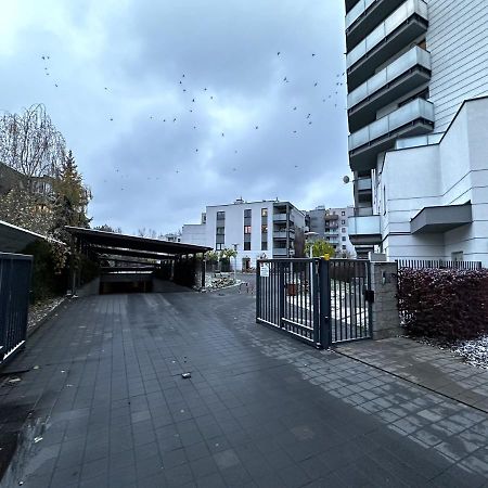 Apartament Wlodarzewska Warschau Buitenkant foto