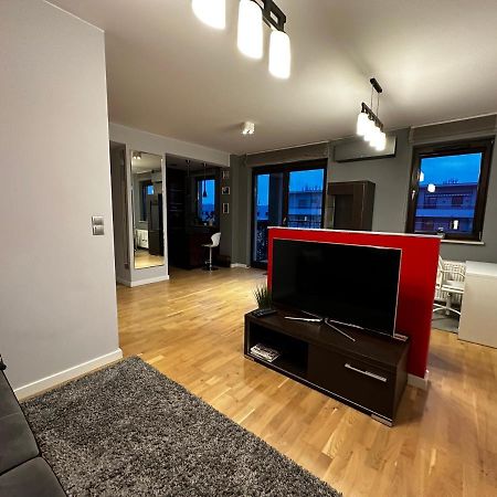 Apartament Wlodarzewska Warschau Buitenkant foto