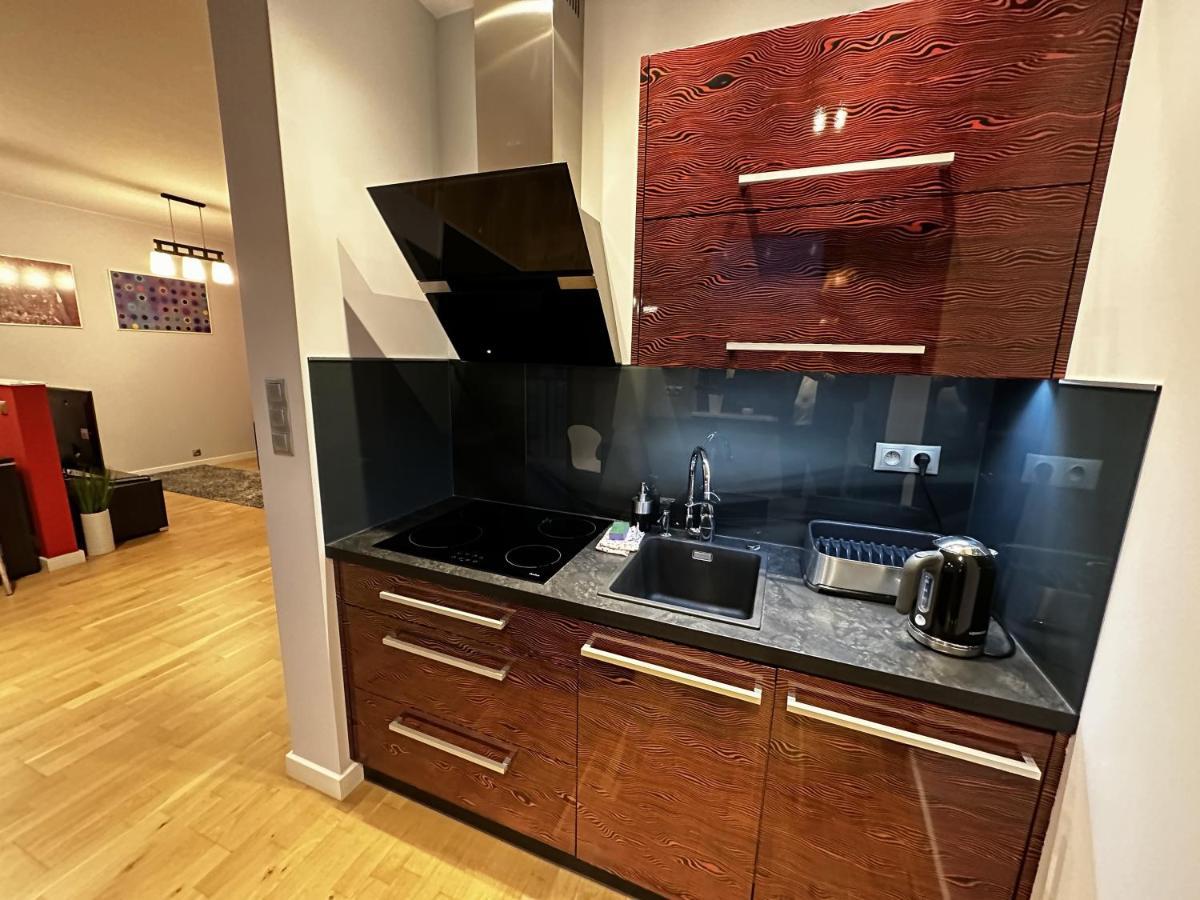 Apartament Wlodarzewska Warschau Buitenkant foto